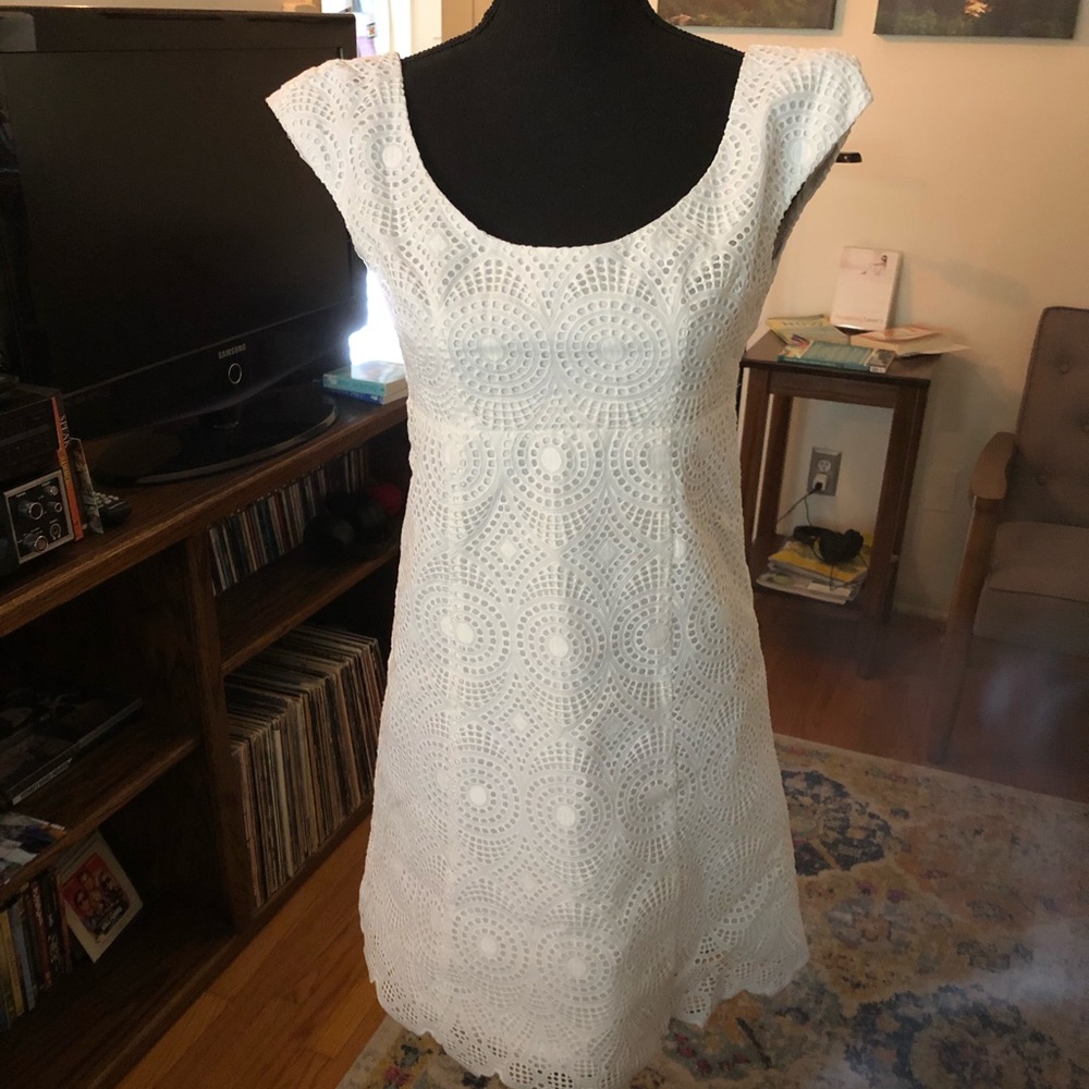 Size 36 (US 2) Rebecca de Ravenel eyelet dress